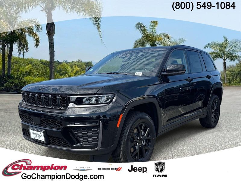 New 2026 Jeep Grand Cherokee Laredo Altitude 4x4