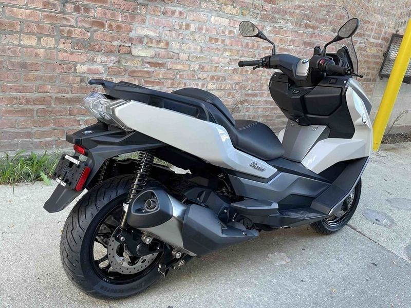 2022 BMW C 400 GTImage 4