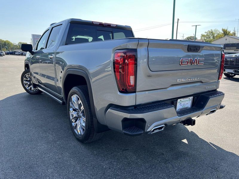 2026 Gmc Sierra 1500 Denali photo 10
