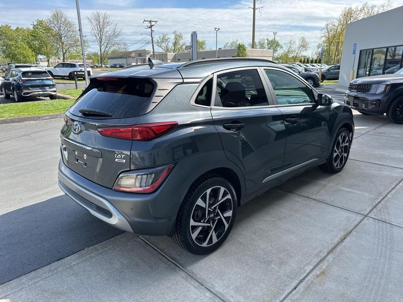2022 Hyundai Kona LimitedImage 5