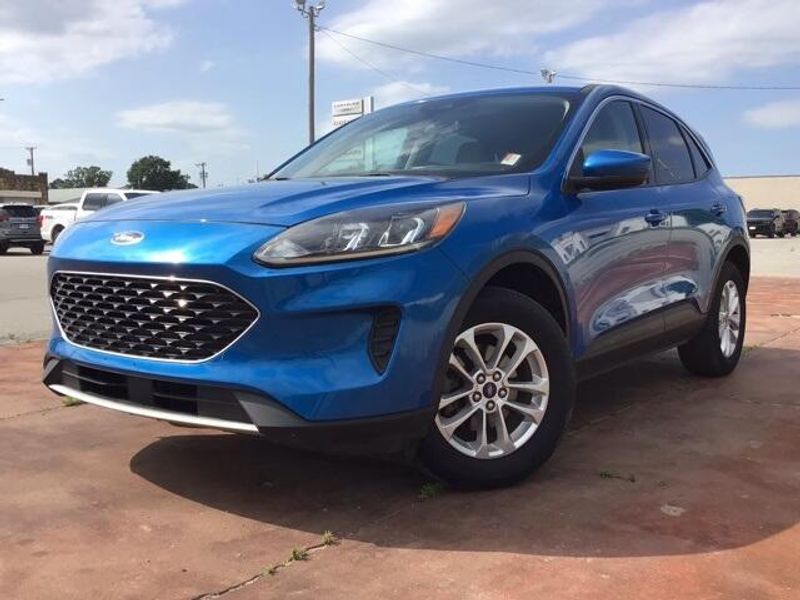 2020 Ford Escape SEImage 18