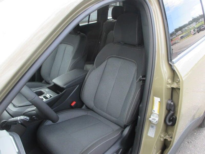 New 2026 Jeep Cherokee Laredo 4x4Image 14