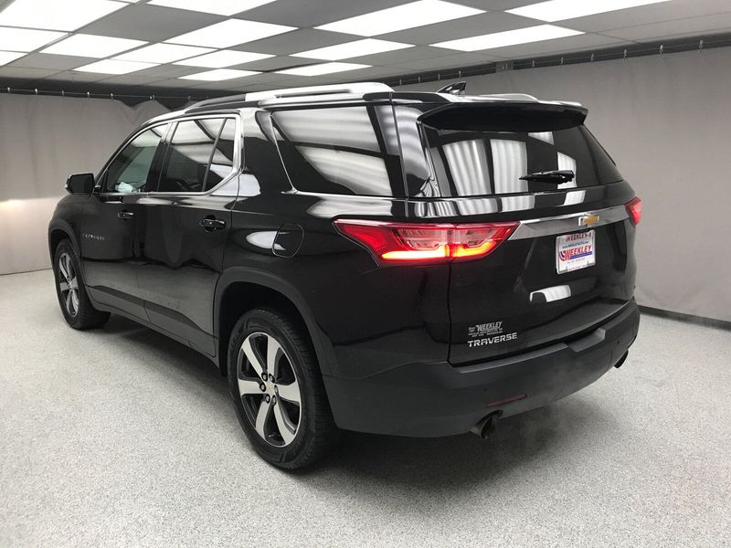 2018 Chevrolet Traverse LT LeatherImage 9