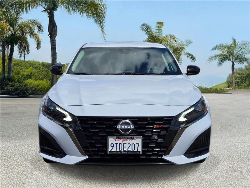 Used 2025 Nissan Altima SR FWD