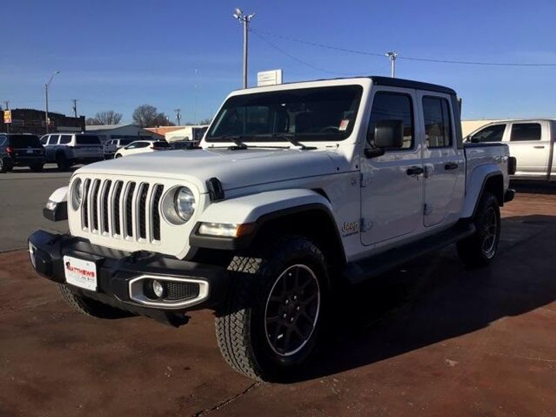 2022 Jeep Gladiator OverlandImage 1