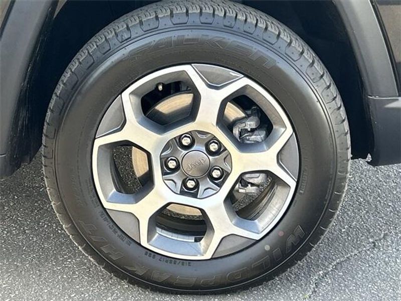 Used 2022 Jeep Compass TrailhawkImage 10