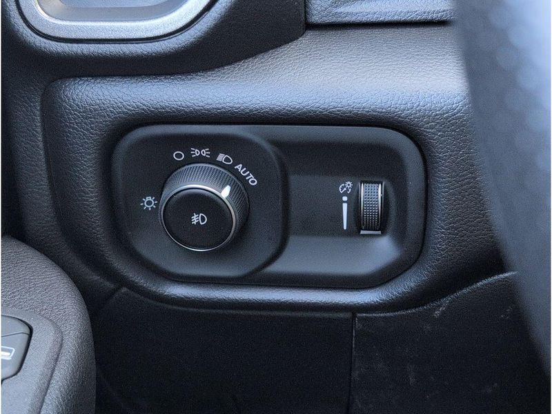 New 2026 RAM 5500 Tradesman Chassis Crew Cab 4x4 84