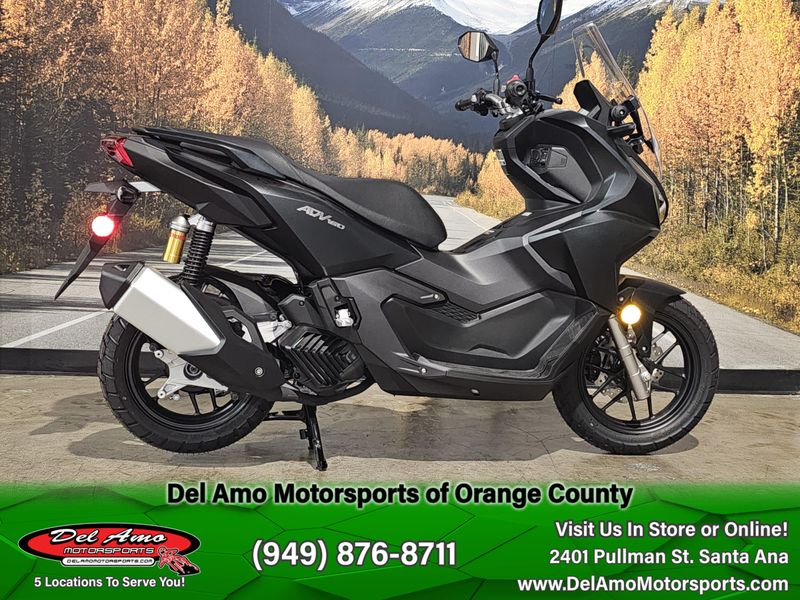 2025 Honda ADV160 Image 1