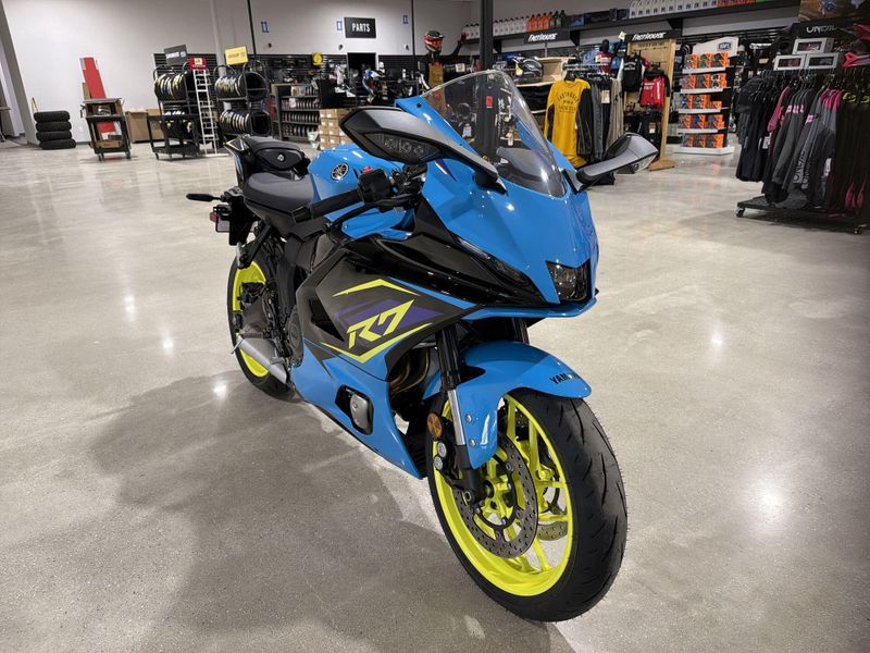 New 2026 Yamaha YZF-R7 Image 11