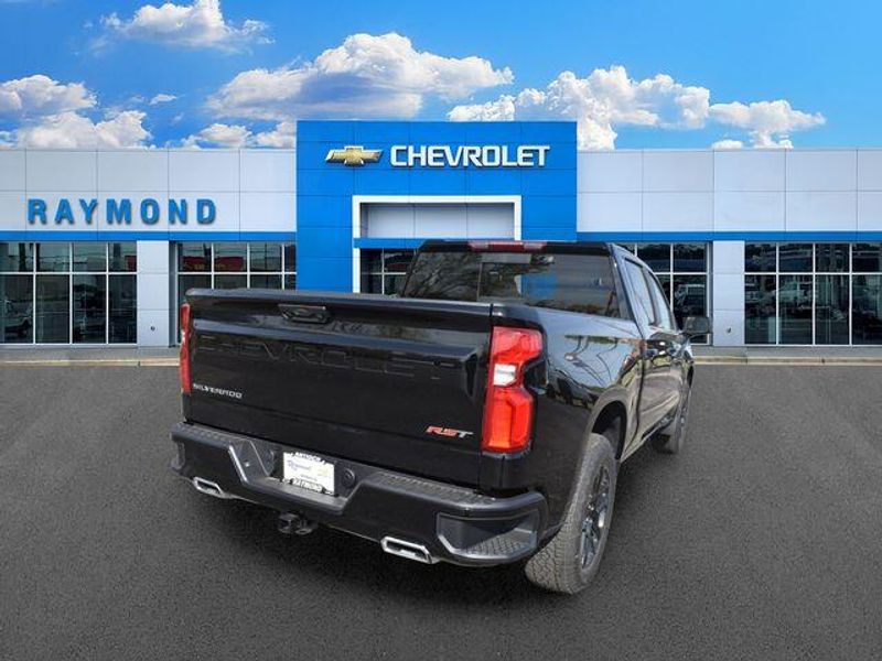 New 2026 Chevrolet Silverado 1500 RSTImage 4