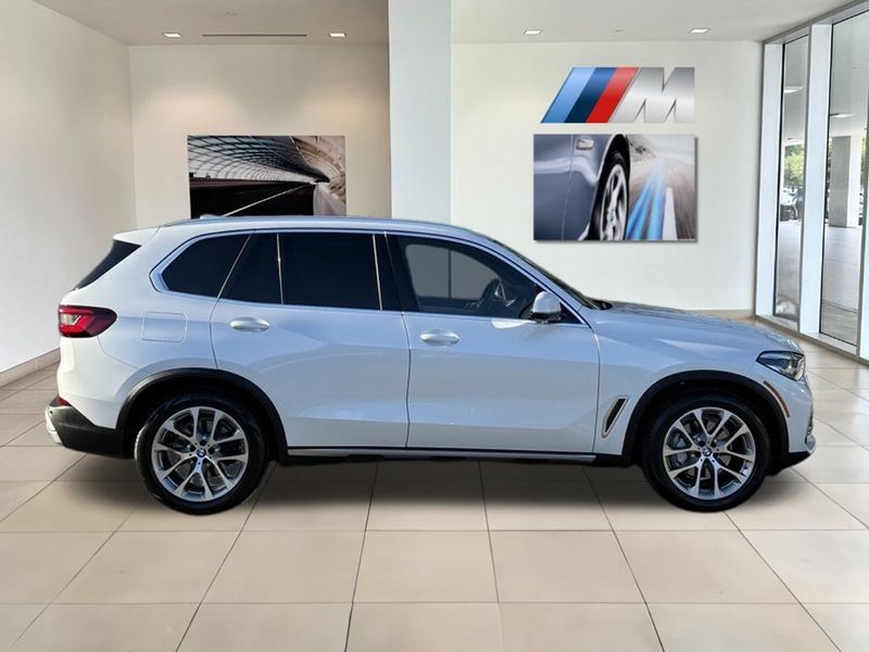 2024 BMW X5 sDrive40iImage 9