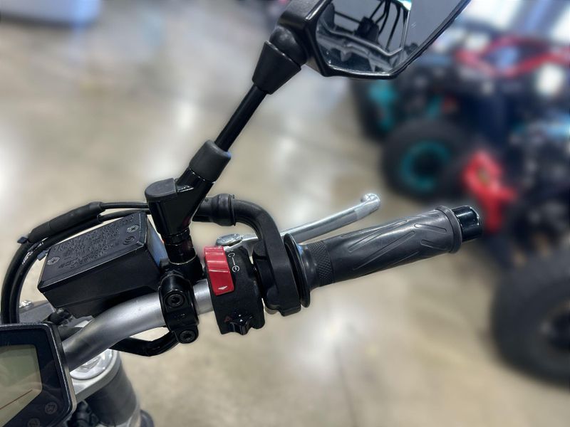 Used 2016 Yamaha FZ-07 Image 14