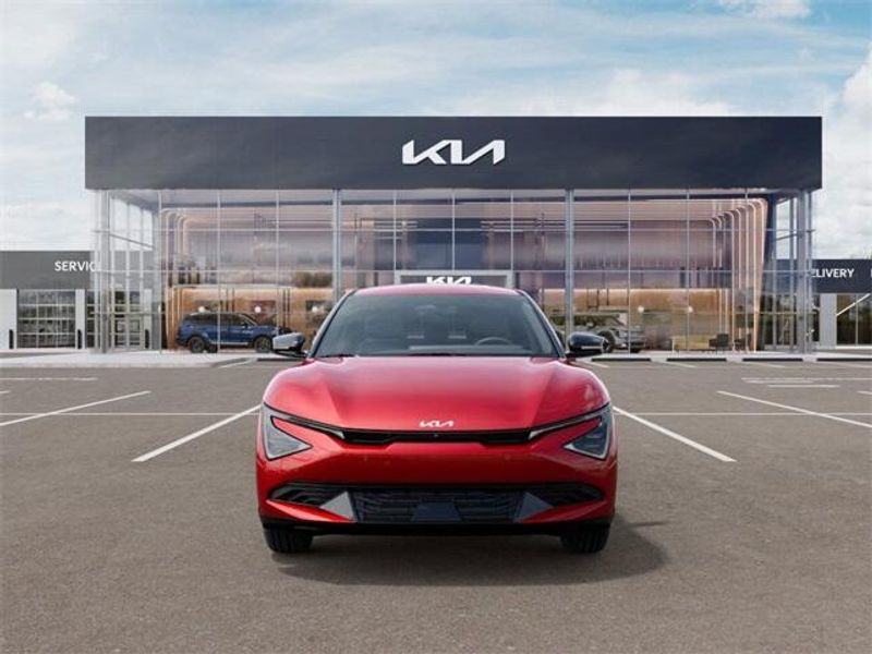 2025 Kia EV6 LightImage 2