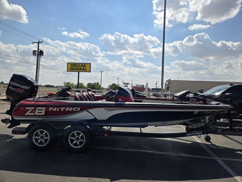 USED 2014 NITRO Z8 Image 3