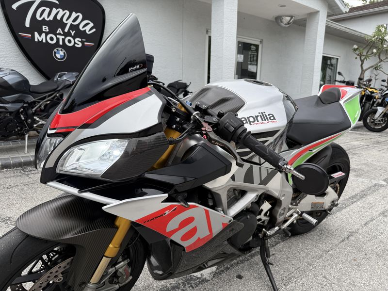 2017 Aprilia Tuono V4 1100 Factory ABS 