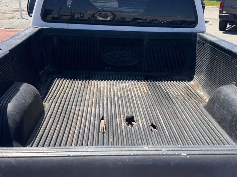 Used 1999 Ford F-350 XLTImage 8