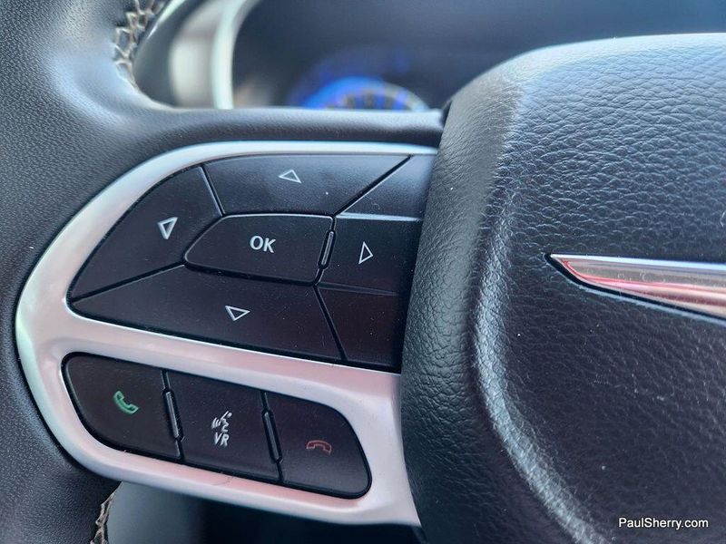 2022 Chrysler Voyager LXImage 43