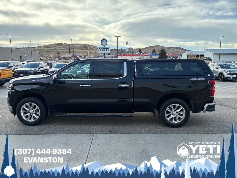 2021 Chevrolet Silverado 1500 LTZ photo 3