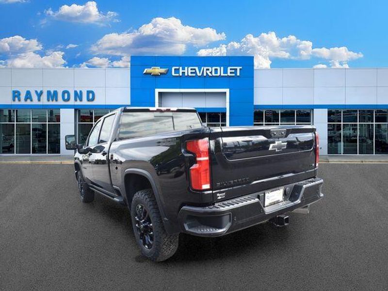 New 2026 Chevrolet Silverado 2500HD LTZImage 6