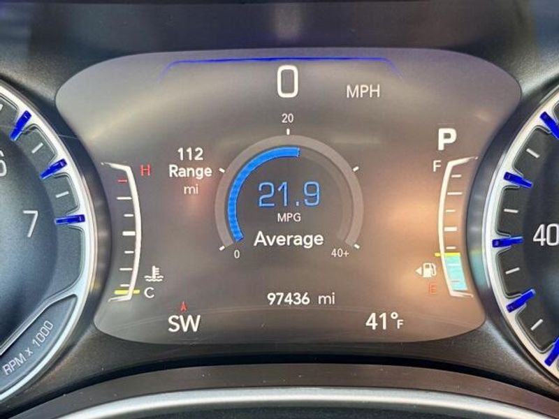 Used 2021 Chrysler Pacifica TouringImage 18