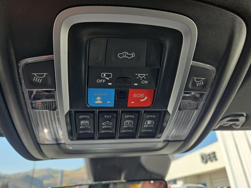 2025 Ram 1500 Big Horn photo 18