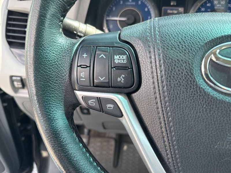 2017 Toyota Sienna L