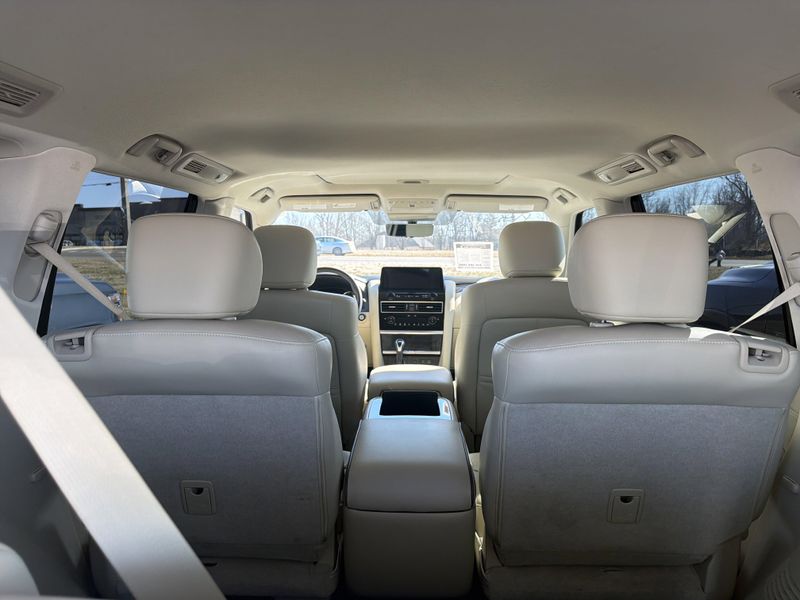 Used 2023 INFINITI QX80 LuxeImage 12