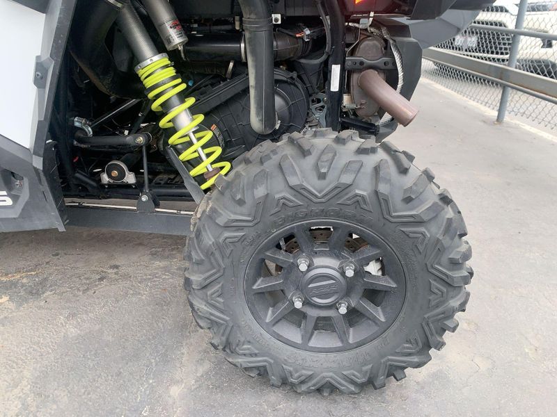 2021 Polaris RZR XP 1000 SPORT WHITE LIGHTNING SPORT Image 2