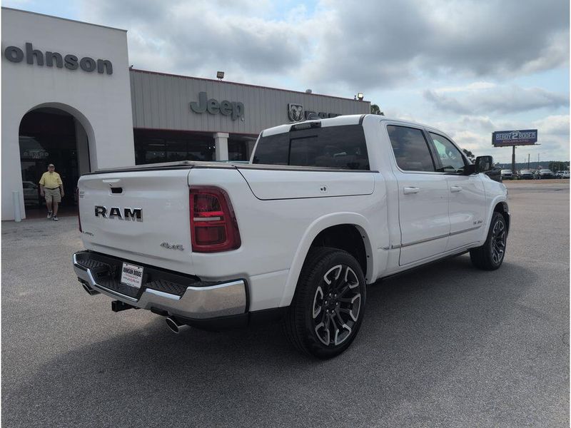 2025 RAM 1500 Limited Crew Cab 4x4 5