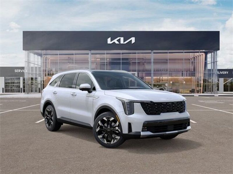 New 2025 Kia Sorento SXImage 8