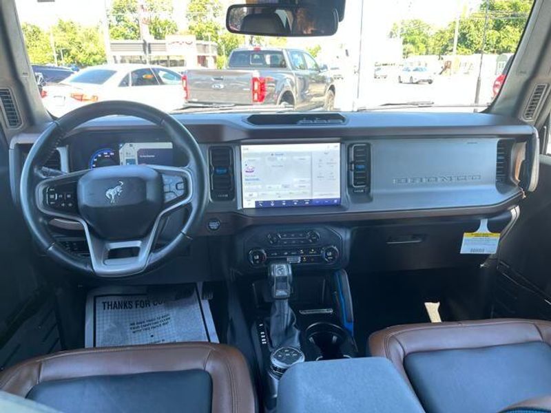 2023 Ford Bronco Outer Banks