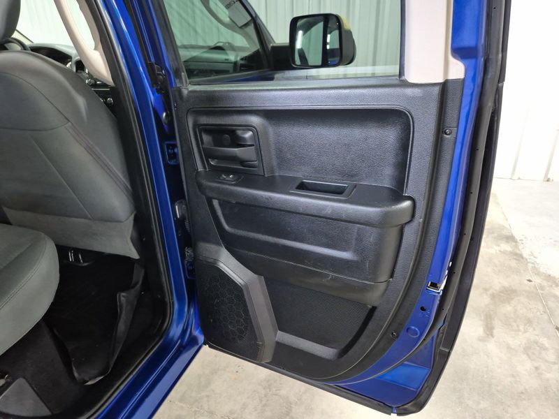 2017 RAM 1500 ExpressImage 7