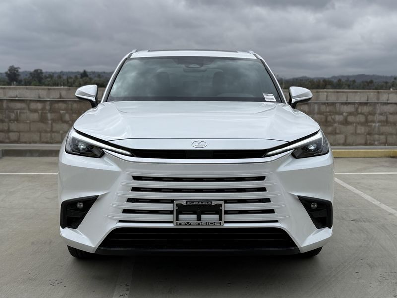 2025 Lexus TX Image 6