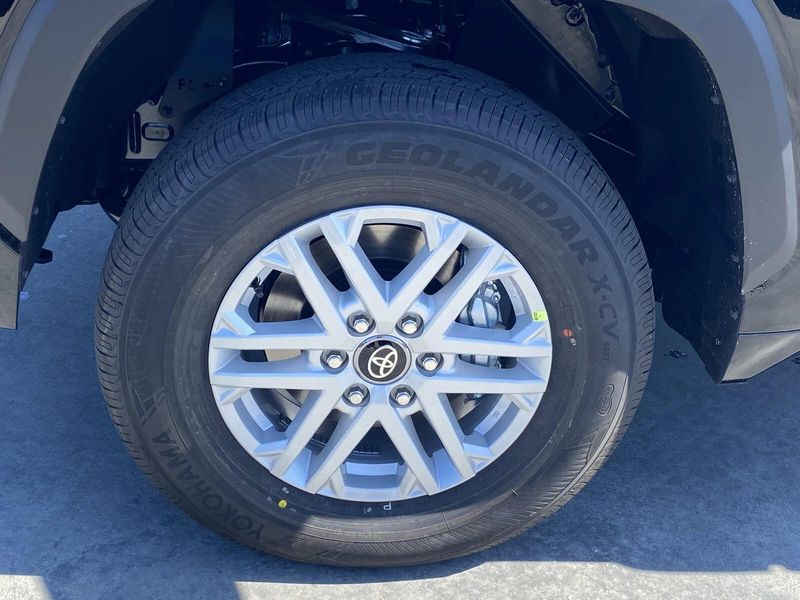 2025 Toyota Tundra SR5Image 8