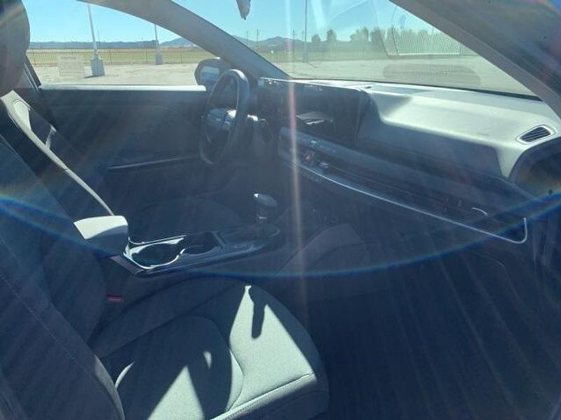 Used 2025 Kia K4 LXSImage 20