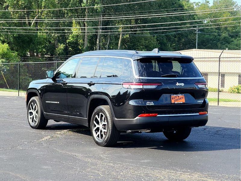 Used 2024 Jeep Grand Cherokee L Limited