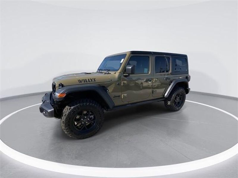 2025 Jeep Wrangler 4-door WillysImage 4