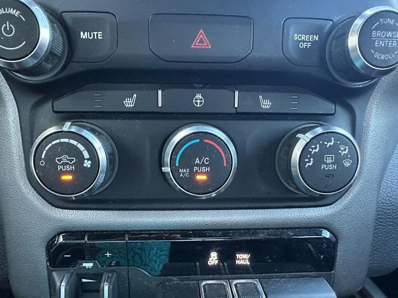 2019 Ram 1500 Rebel photo 6