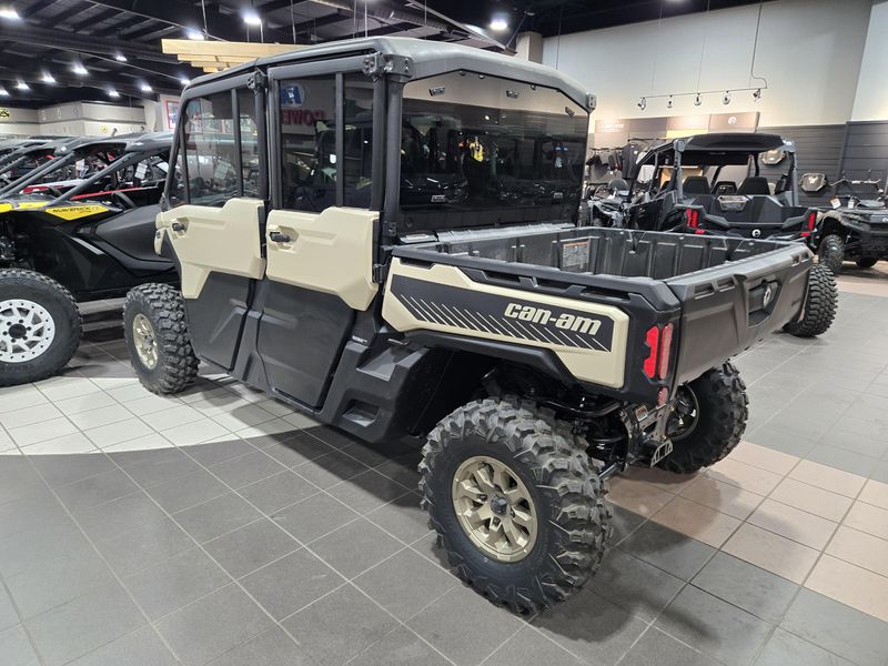 2025 Can-Am DEFENDER MAX LIMITED CAB HD10 DESERT TAN AND STEALTH BLACKImage 6