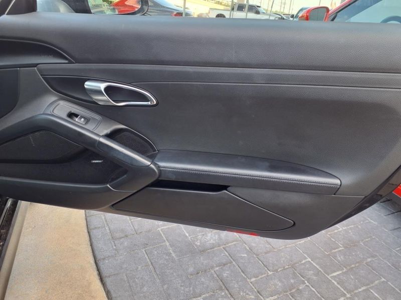 2015 Porsche Boxster SImage 10