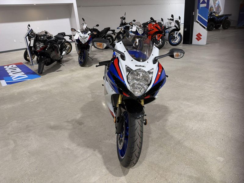 New 2026 Suzuki GSX-R750Z 40TH ANNIVERSARY EDITION Image 12