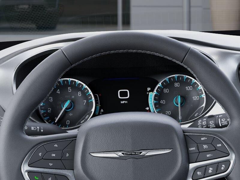 New 2026 Chrysler Pacifica SelectImage 50