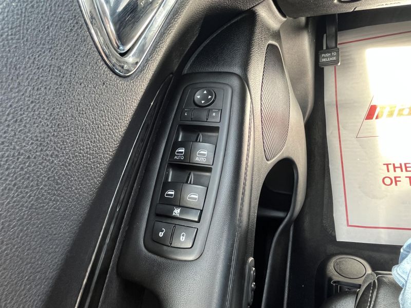2015 Dodge Durango LimitedImage 18