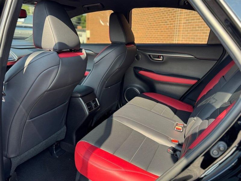 2019 Lexus NX 300 F SPORT photo 11