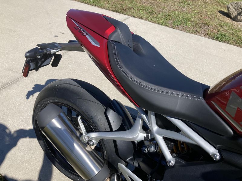 2024 Triumph Speed Triple 1200 RS 