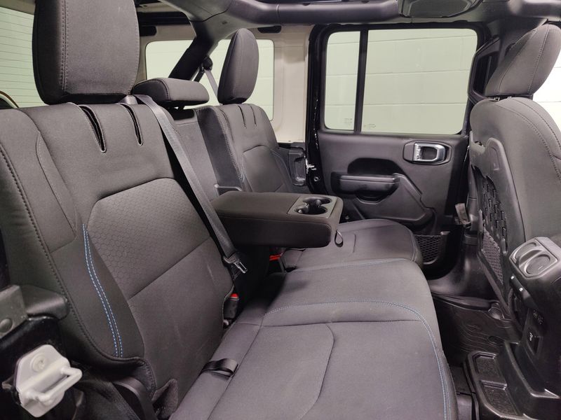 Used 2022 Jeep Wrangler 4xE Rubicon w/Sky 1-Touch Power TopImage 13