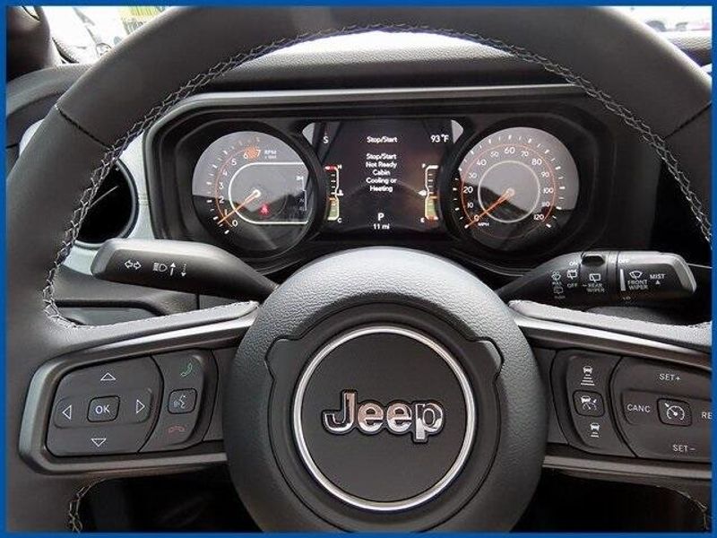 New 2025 Jeep Wrangler WillysImage 15