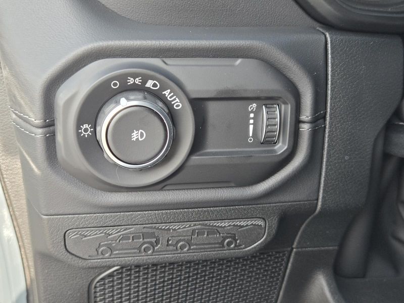 New 2026 Jeep Wrangler 4-door Sahara