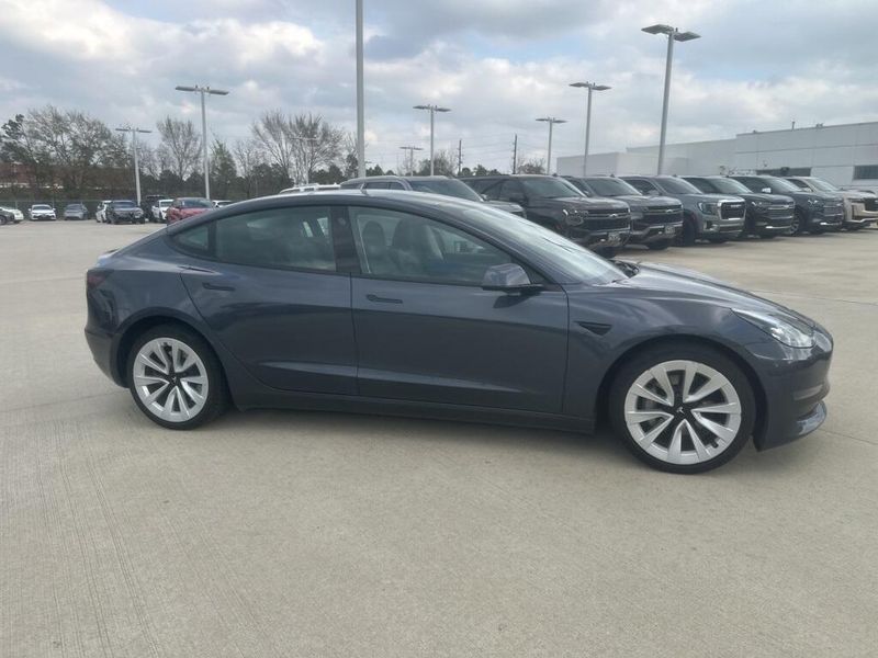 Used 2023 Tesla Model 3 BaseImage 4