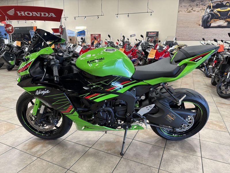 Used 2024 Kawasaki NINJA ZX-6R KRT EDITION ABS Image 14